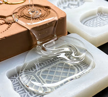 Load image into Gallery viewer, Clear Platinum RTV-2 Silicone for Mold Making
